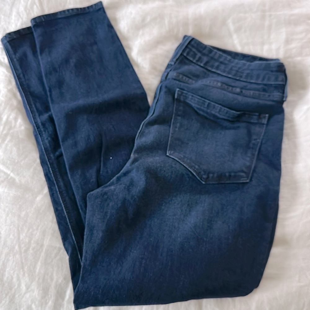 Old Navy WOW high rise super skinny size 12 stretch jeans
